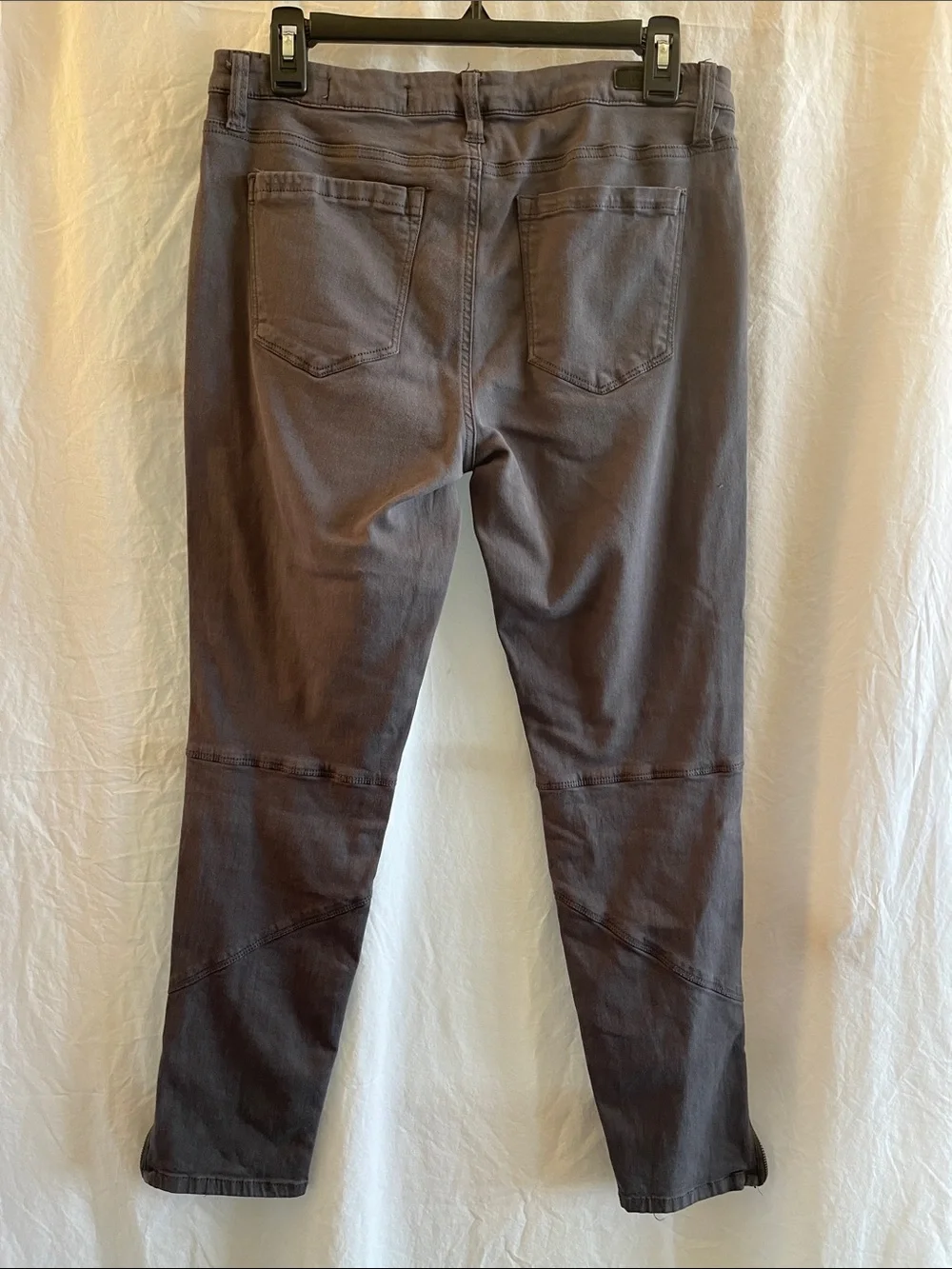 BlankNYC Gray Zip-Accent Skinny Pants Size 30